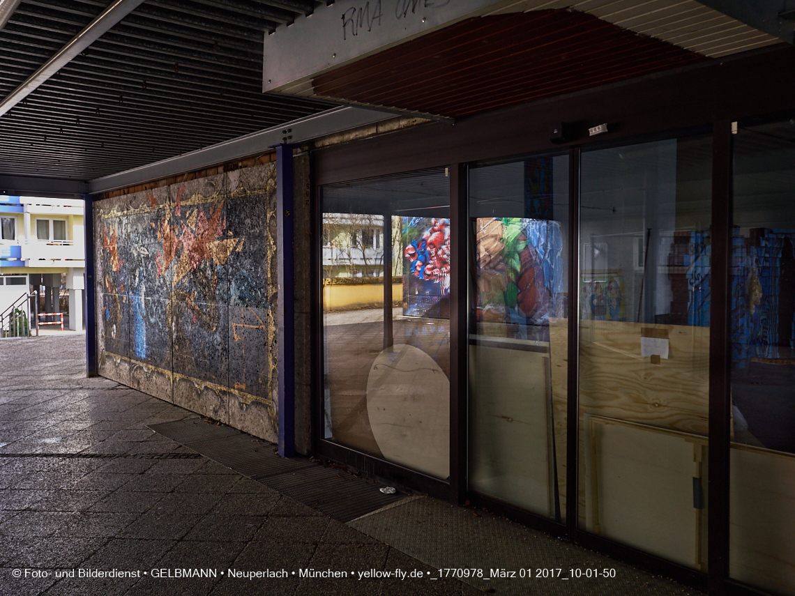 01.03.2017 - die Abrissbaustelle Quiddezentrum in Neuperlach